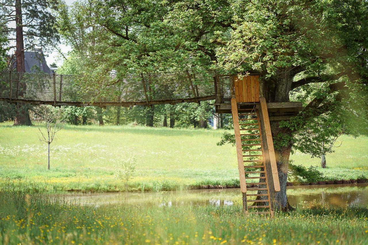 Cabane Perchee Dans Les Arbres Saint-Hilaire-en-Morvan エクステリア 写真