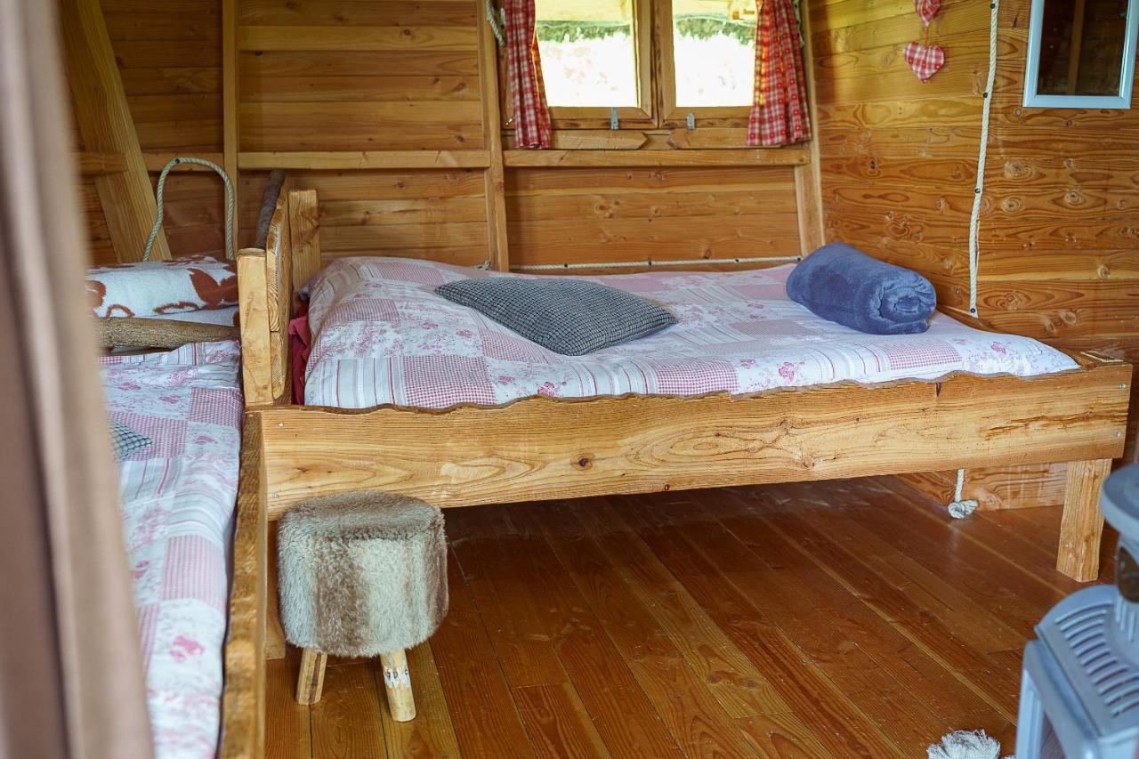 Cabane Perchee Dans Les Arbres Saint-Hilaire-en-Morvan エクステリア 写真