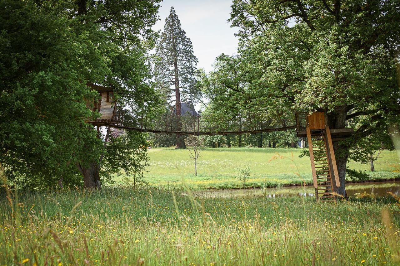 Cabane Perchee Dans Les Arbres Saint-Hilaire-en-Morvan エクステリア 写真