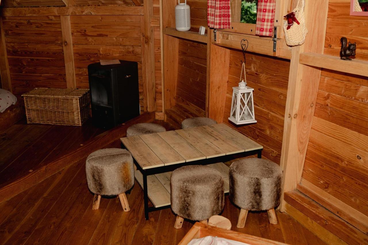 Cabane Perchee Dans Les Arbres Saint-Hilaire-en-Morvan エクステリア 写真